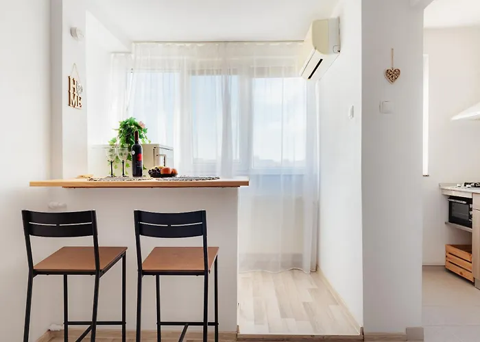 Premium Next To National Arena & Park Bucarest