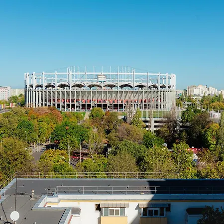 Premium Next To National Arena & Park דירה *